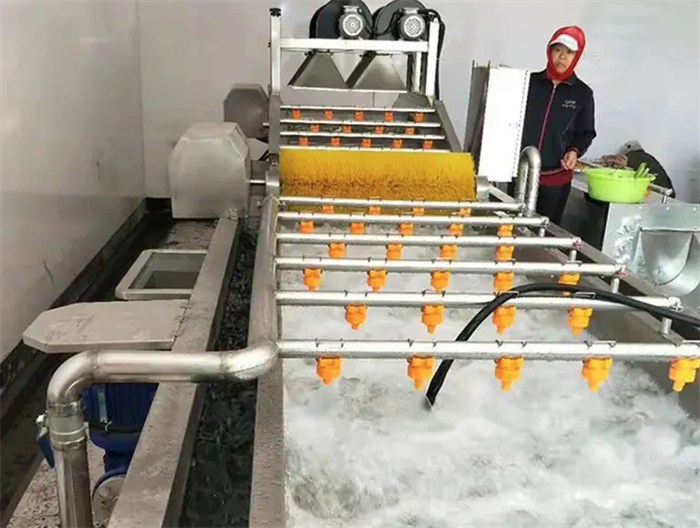 (图:催干剂产生泡沫)